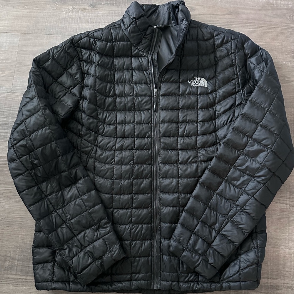 The North Face Men's Black Quilted Lightweight Puffer Jacket